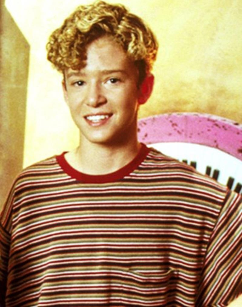 Disney,  nghe si nam,  su nghiep am nhac anh 1