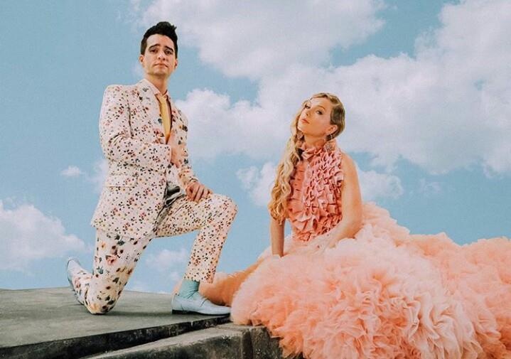 Brendon Urie đóng MV me ảnh 1 Brendon Urie dong MV me anh 1