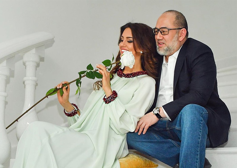 Cuu vuong Malaysia phu nhan bo roi, khong chu cap hoa hau Moscow hinh anh