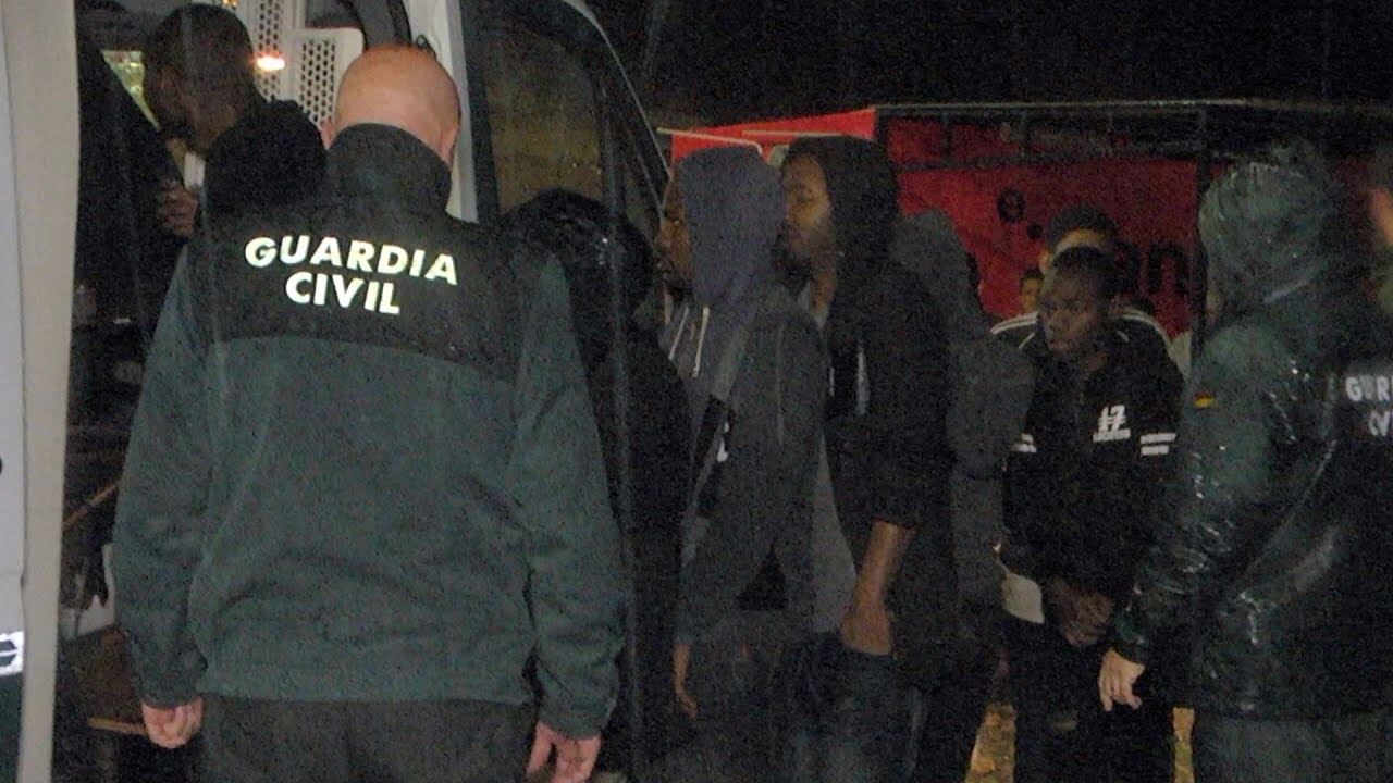 xe tải chở người di cư gặp nạn ảnh 1 xe tai cho nguoi di cu gap nan anh 1