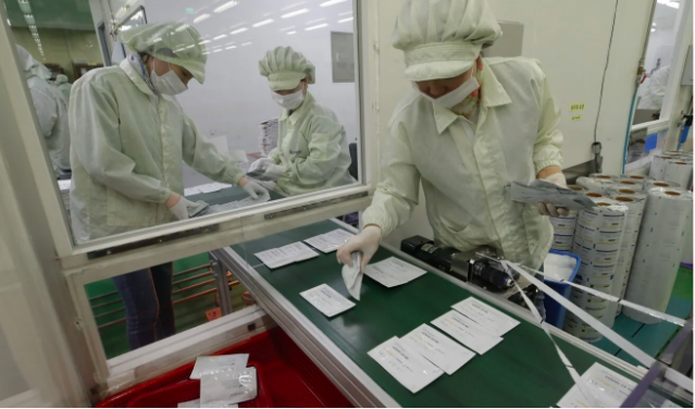 tai nhiem covid o han quoc,  tinh hinh dich benh han quoc anh 2