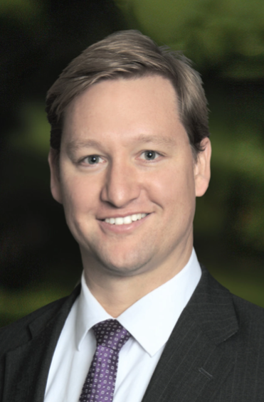 tron thoat canh sat duoi nuoc anh 2