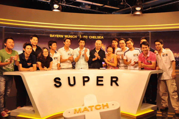 So doan cua nhung binh luan vien bong da nha dai hinh anh