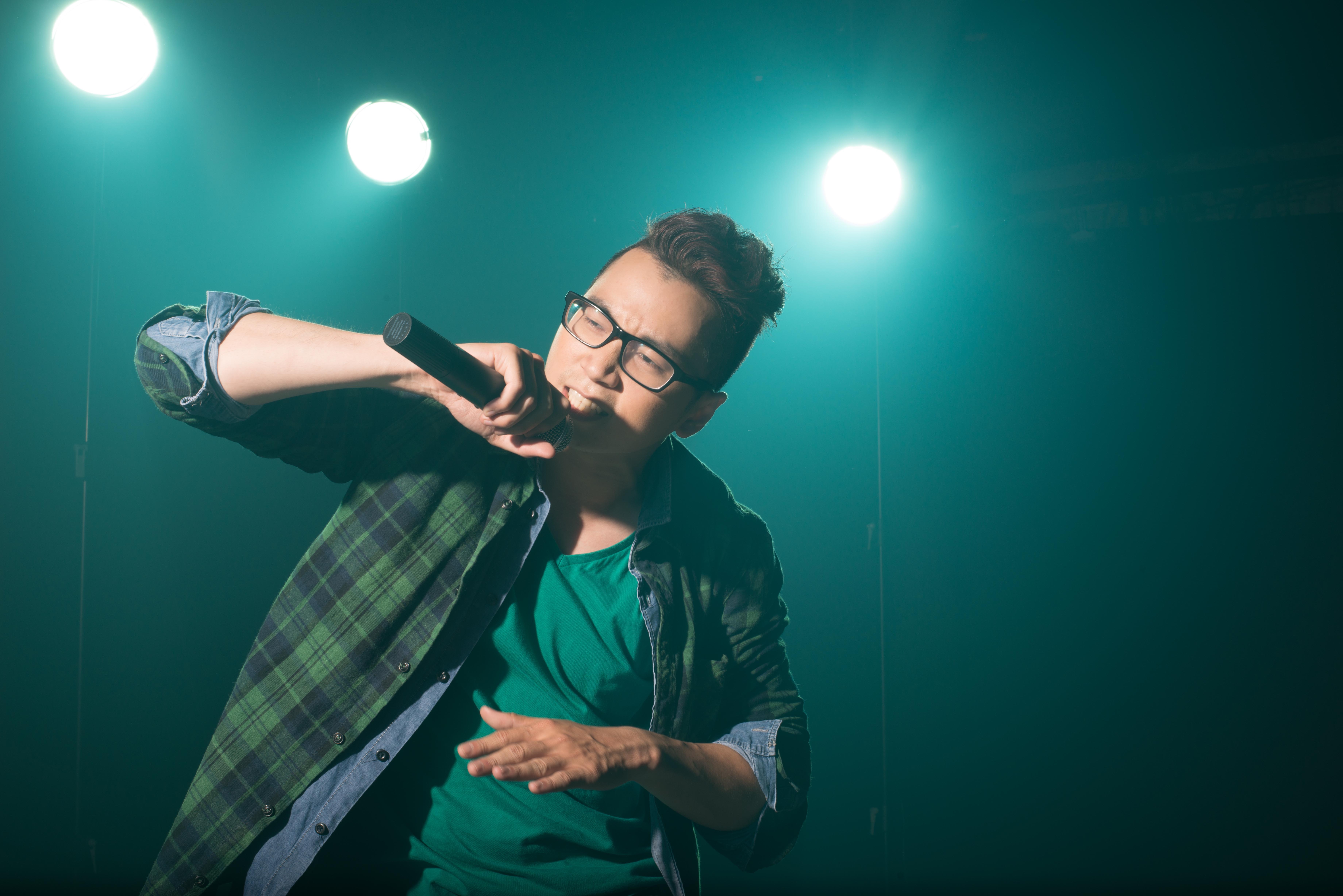 Với phương châm “Cứ là mình”, nhãn hàng Sprite và Karik đã truyền cảm hứng đến không ít bạn trẻ để sống đúng với cá tính và tiến bước đến thành công.