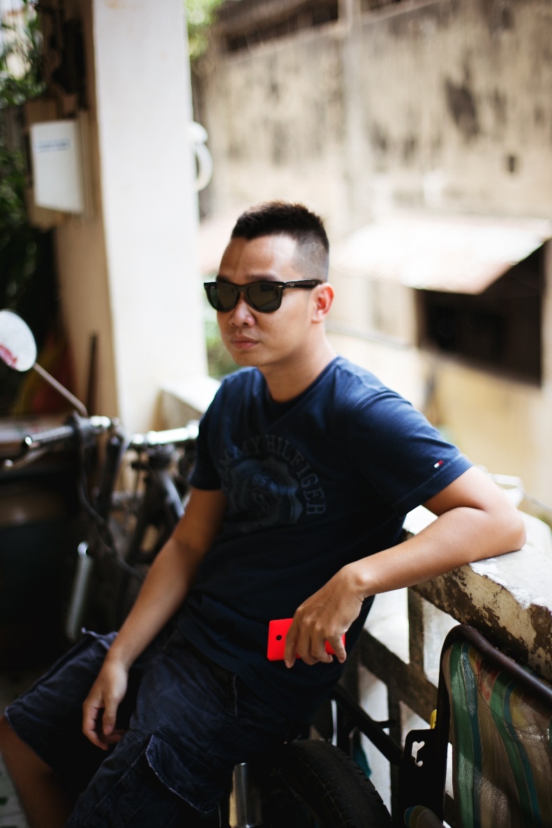 Trung Việt bị thu hút bởi màu sắc ấn tượng của Nokia X.