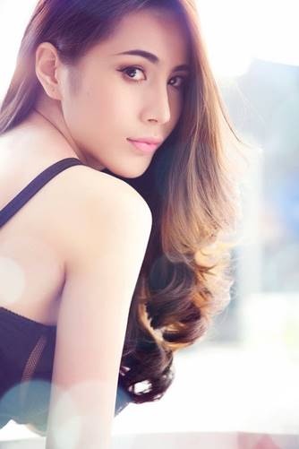 Thuỷ Tiên sẽ hoá thân thành nữ giám khảo quyền lực và lạnh lùng với các thí sinh.