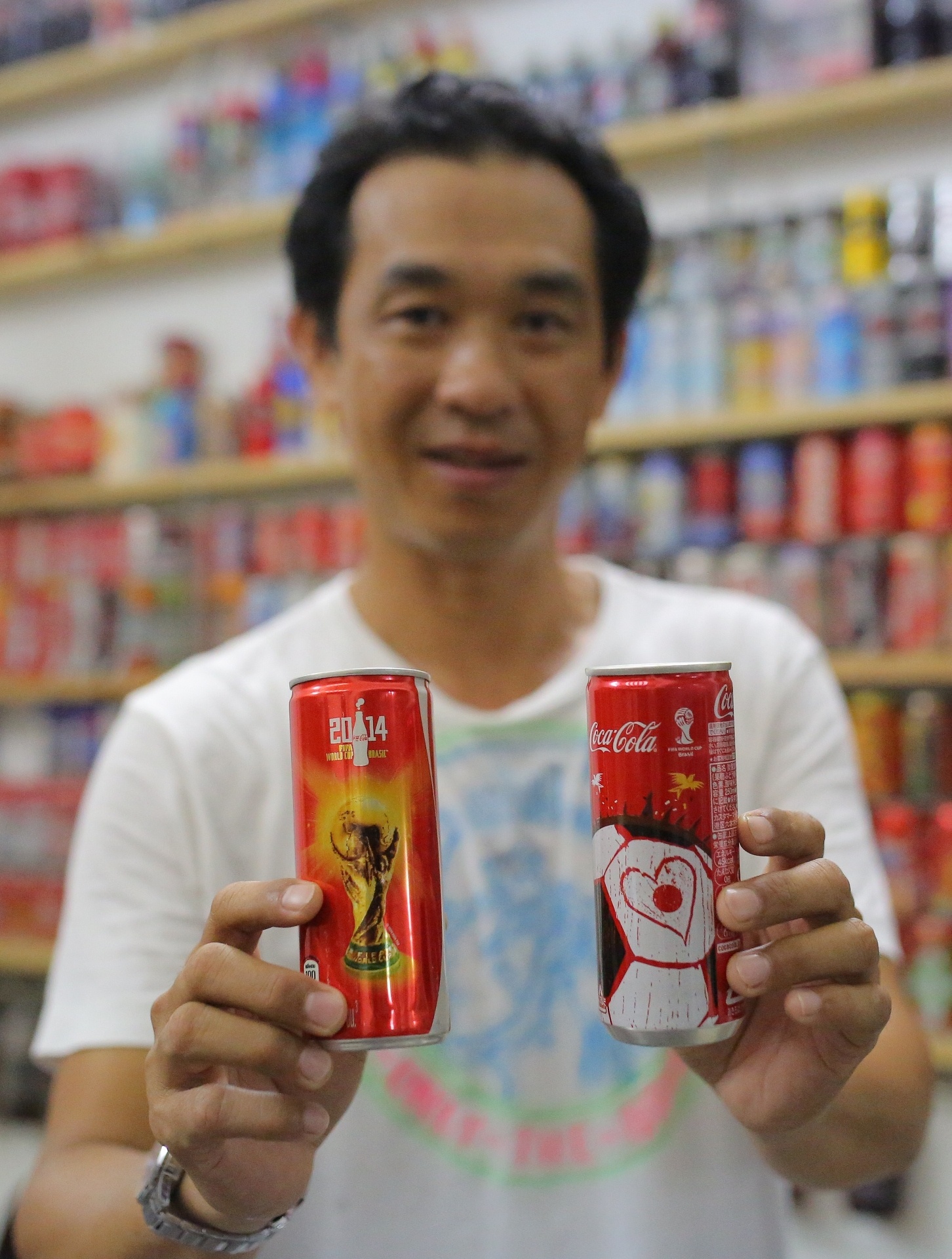 Coca-Cola phiên bản World Cup 2014.