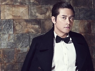 Nam ca sĩ chia sẻ sẽ sẵng sàng vào bếp khi vợ sinh em bé.