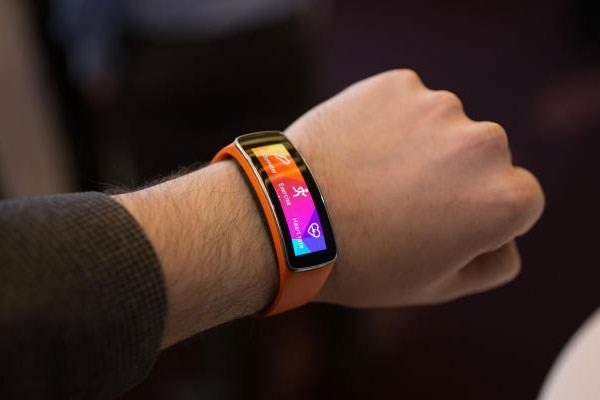 Gear Fit - Tro thu dac luc cho chuyen du lich he hinh anh