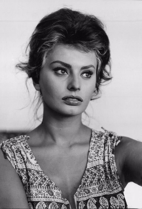 Dầu oliu được Sophia Loren sử dụng triệt để trong việc làm đẹp.