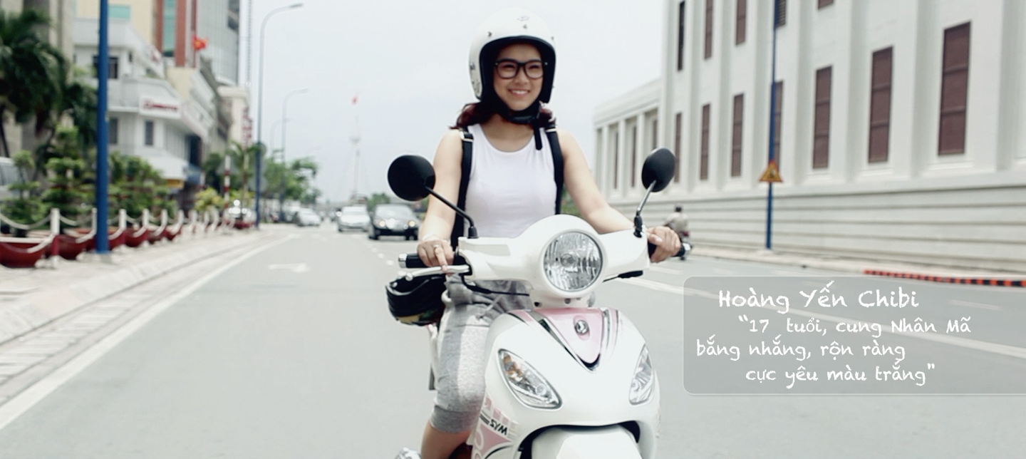 Yến Chibi rất yêu màu trắng và đó cũng là màu sắc chủ đạo mà cô chọn cho tất cả trang phục cũng như vật dụng, phương tiện đi lại của mình.