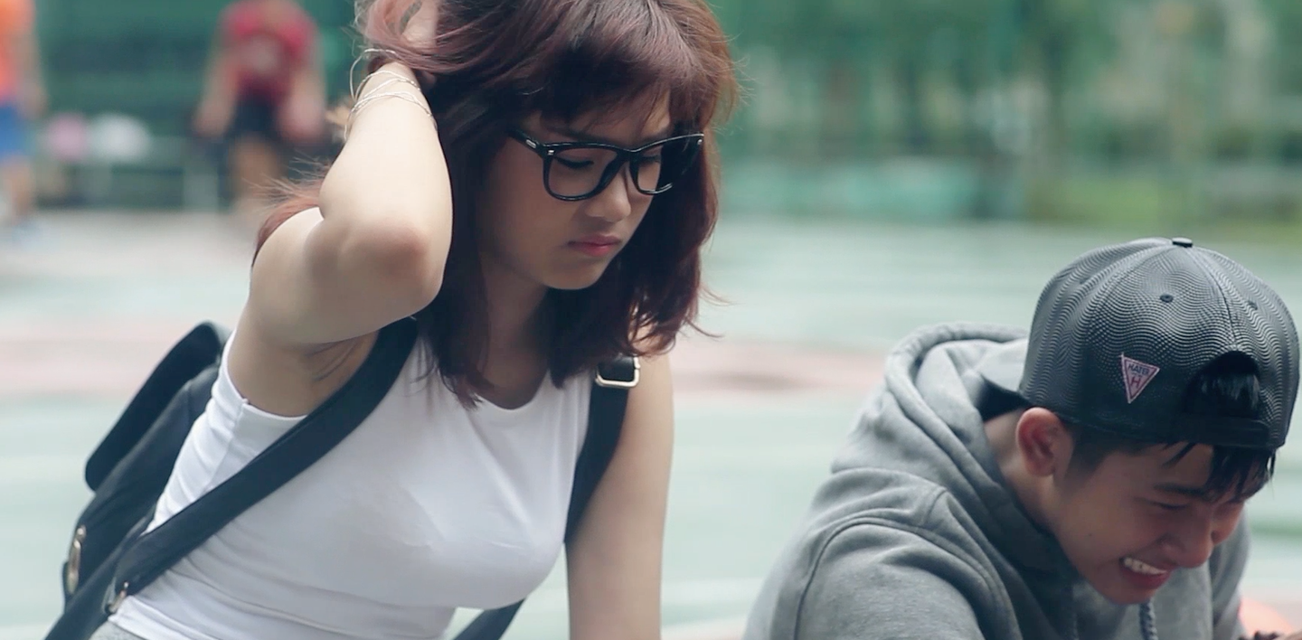         Một ngày đẹp trời, Yến Chibi bỗng nhiên trở thành ân nhân của Quang Quíu khi anh chàng bị tai nạn thể thao.