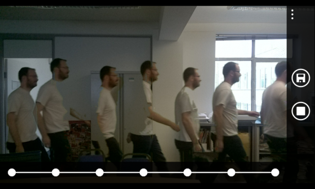 Hiệu ứng Smart Sequence của Nokia Camera biến nhiều bức ảnh thành một hình theo chuỗi chuyển động trông rất thú vị.