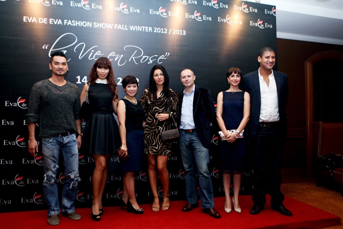              Các khách mời nổi tiếng luôn có mặt trong mỗi Show Eva de Eva tổ chức