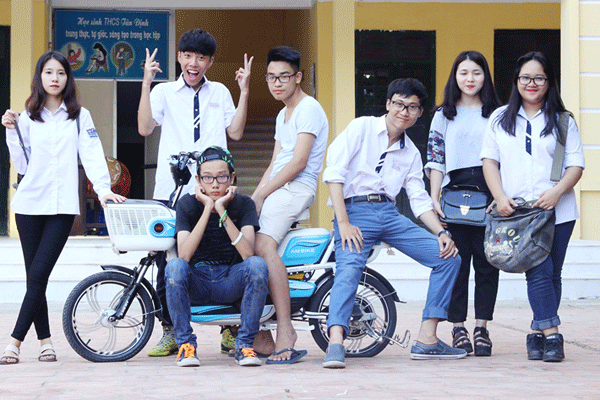 Lam viec ban thoi gian nhan luong 100 trieu hinh anh