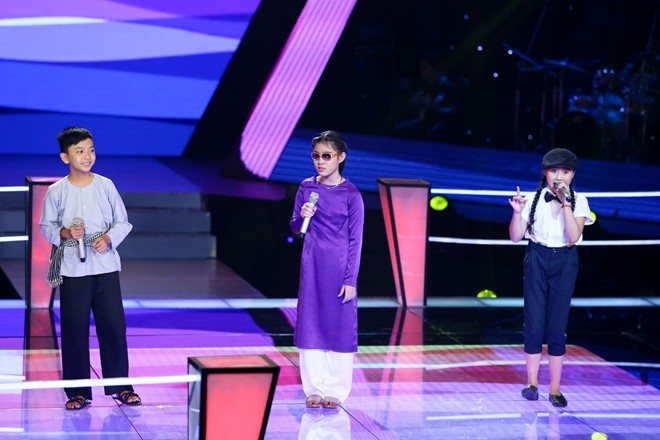 Liên khúc Bắc Trung Nam được đánh giá là một trong những tiết mục hay nhất của đội Cẩm Ly.