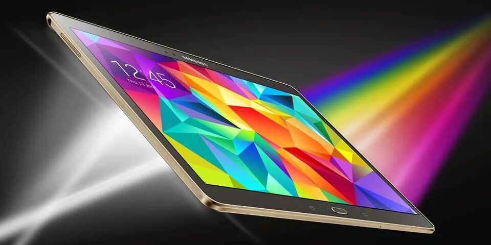   Galaxy Tab S sở hữu công nghệ màn hình tốt nhất trên thị trường hiện nay.