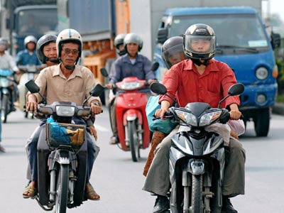 Mũ bảo hiểm chất lượng thường gây nóng bức, gàu và ngứa da đầu.