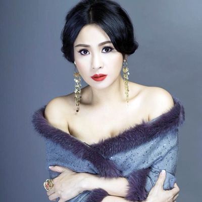 Thanh Lam là nữ ca sĩ đầu tiên có liveshow riêng.