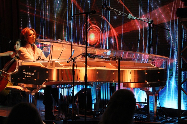 Forever Love (The Last Live) – X Japan hinh anh