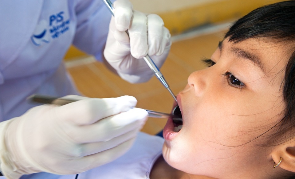 Tác phẩm Nâng niu nụ cười Việt - Nguyễn Thanh Hải.