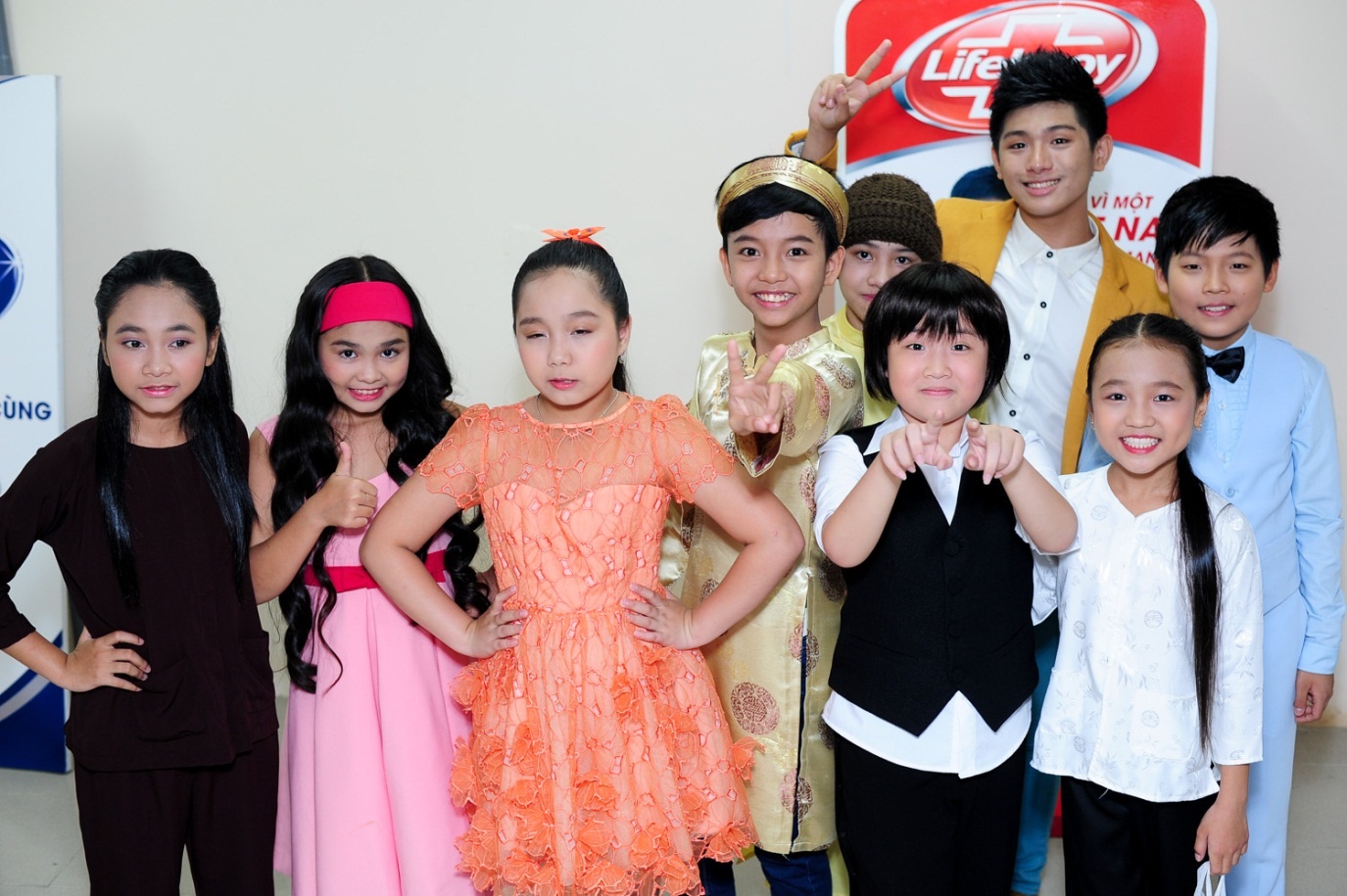 Không chỉ là sân chơi âm nhạc bổ ích, Giọng hát Việt nhí 2014 đã trở thành nơi kết nối của nhiều tình bạn đẹp. 