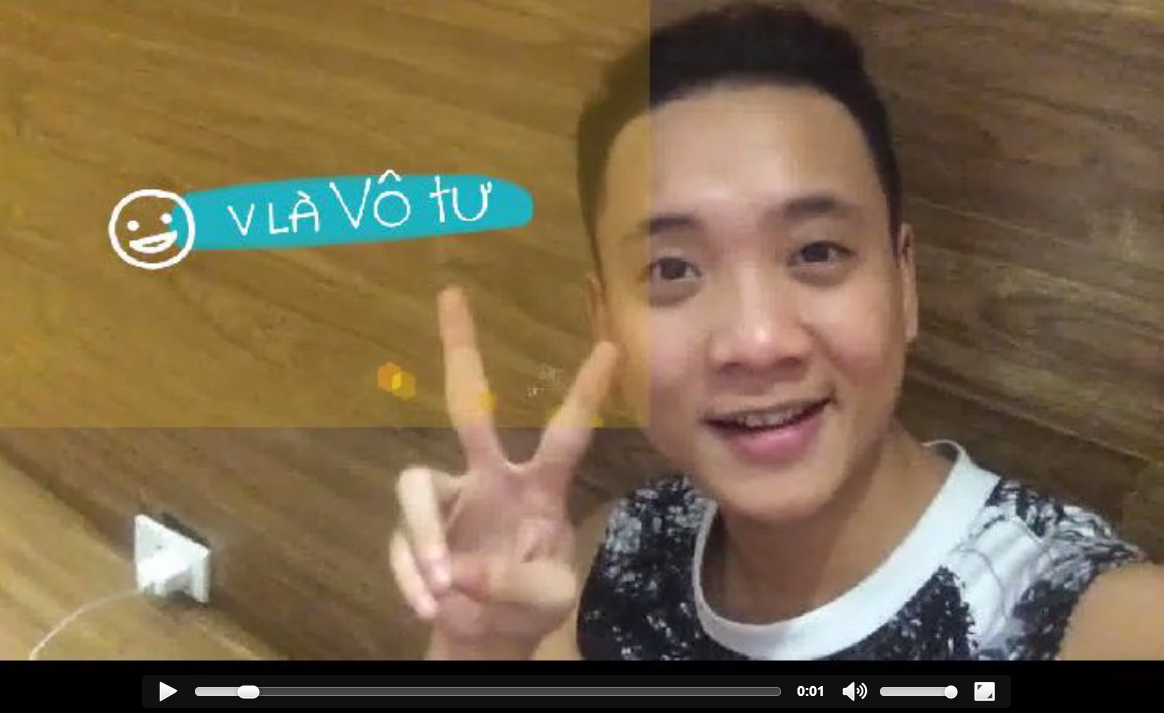  Biểu cảm ngây thơ của Justa Tee trong Self-V Vô tư.  