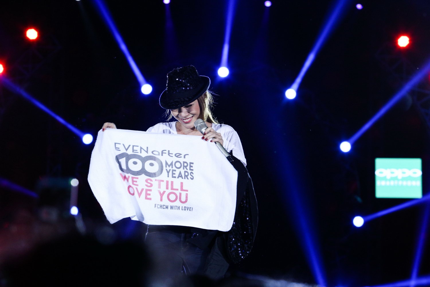   Heartbeat xứng đáng là dấu son đẹp trong sự nghiệp ca hát của Mỹ Tâm.