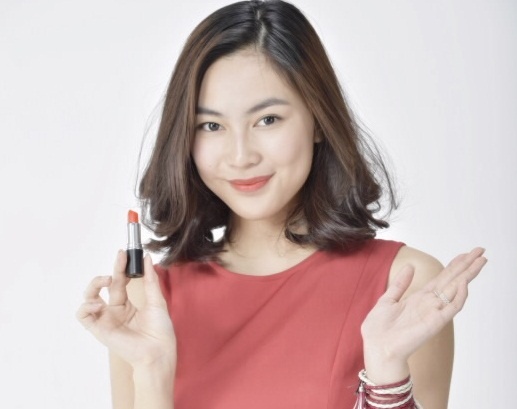 Bi quyet su dung son moi cua Miu Le, Helly Tong, Tram Anh hinh anh