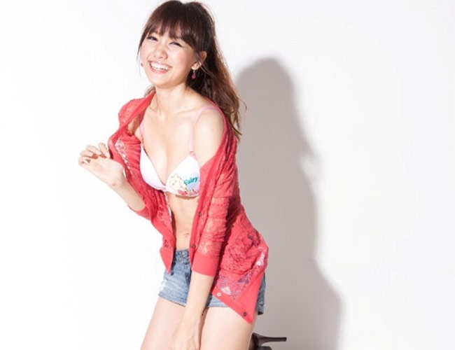 Ly giai suc hut kho cuong cua Hari Won hinh anh