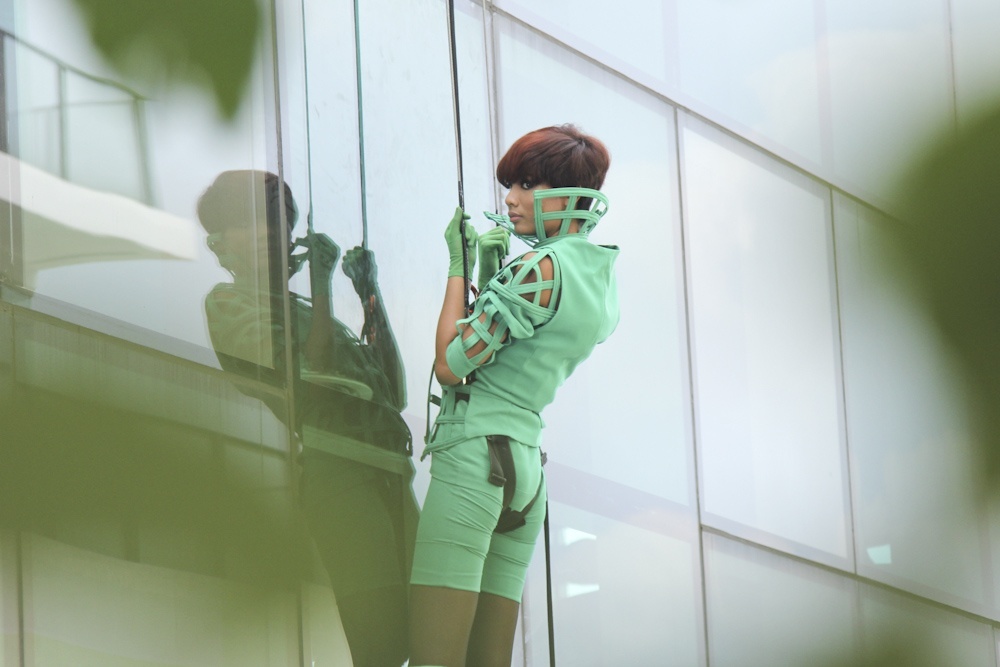 'Thot tim' voi thu thach chup hinh cua VNTM 2014 hinh anh