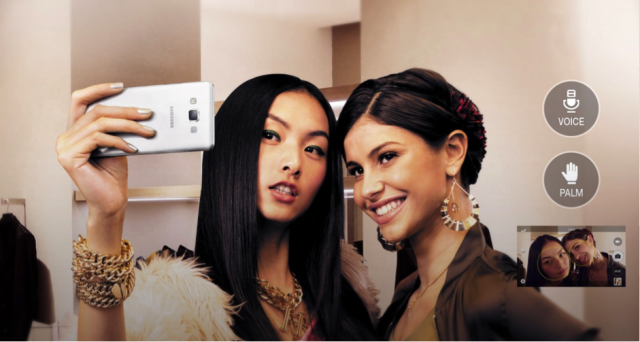 Samsung Galaxy A5 có chế độ chụp Selfie thông minh bằng tay và khả năng chỉnh sửa ảnh độc đáo.