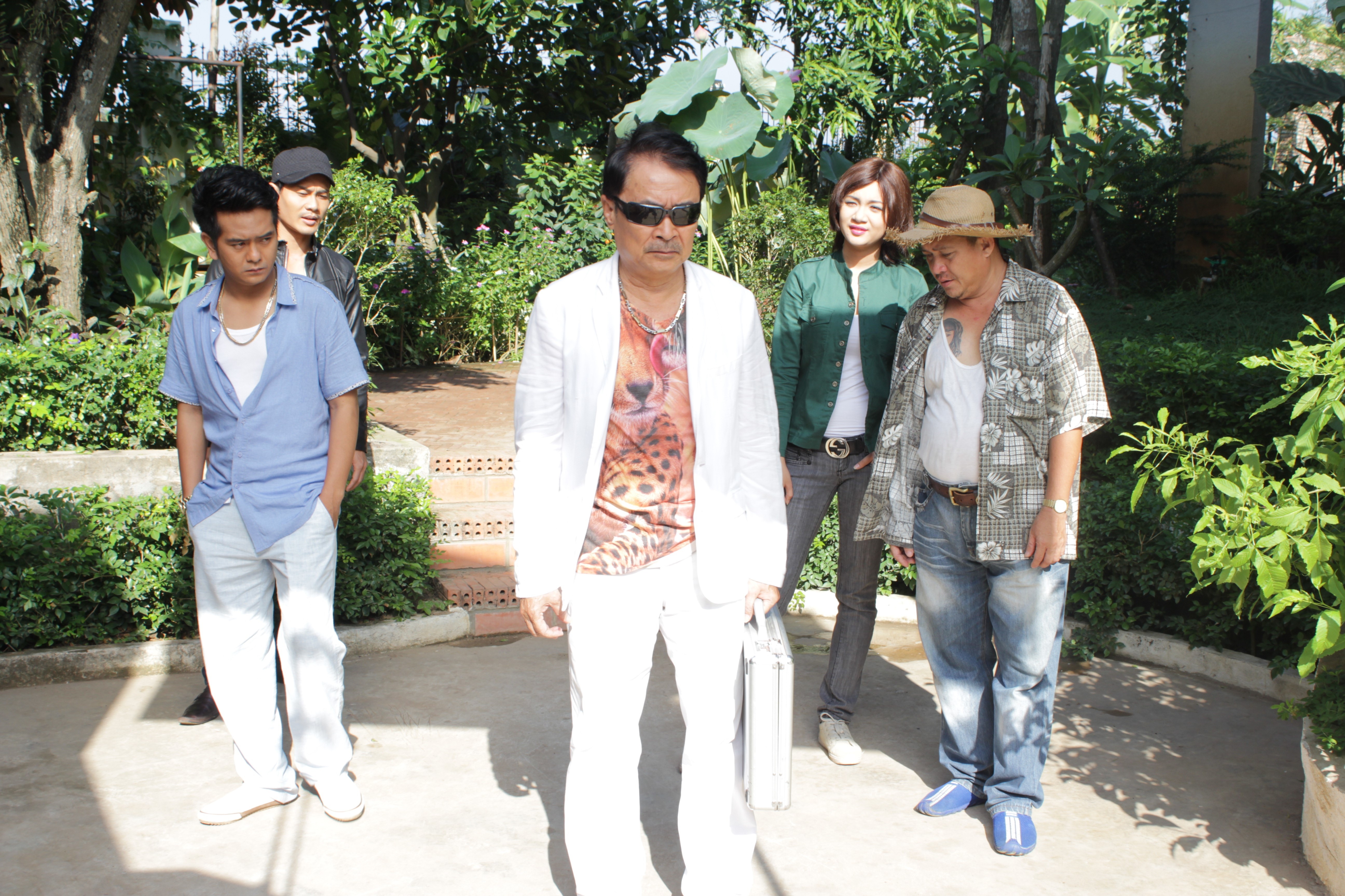 'Ong trum' man anh Hai Nhat tai ngo khan gia truyen hinh hinh anh