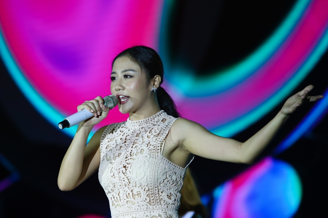 Văn Mai Hương,  Trọng Hiếu ảnh 8 Van Mai Huong,  Trong Hieu anh 8