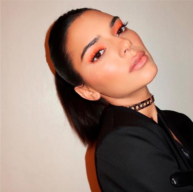 trang điểm màu neon ảnh 2 trang diem mau neon anh 2