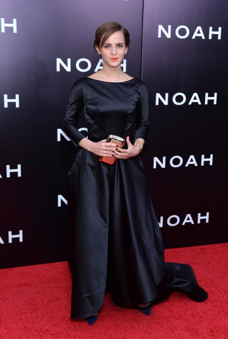 emma watson mac loi trang phuc anh 6