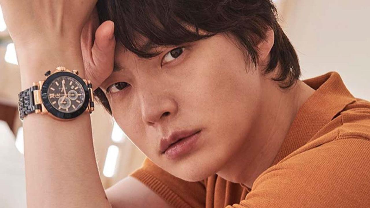 Giua bao scandal, Ahn Jae Hyun tiep tuc bi hang Giordano xoa het anh hinh anh