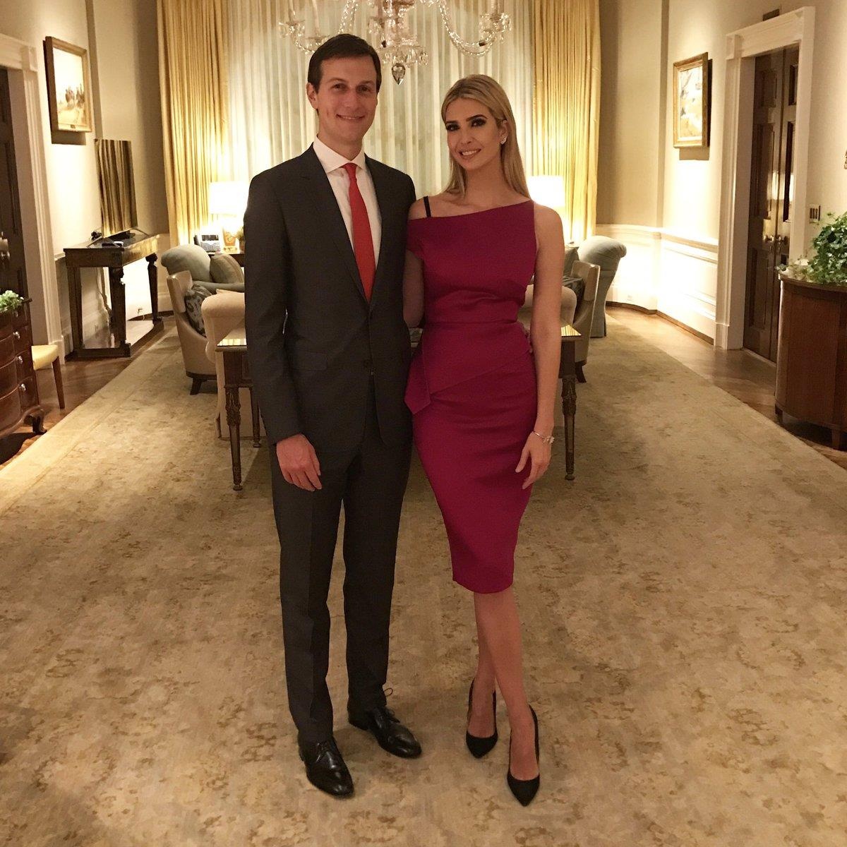 ivanka trump dien vay gay tranh cai anh 6