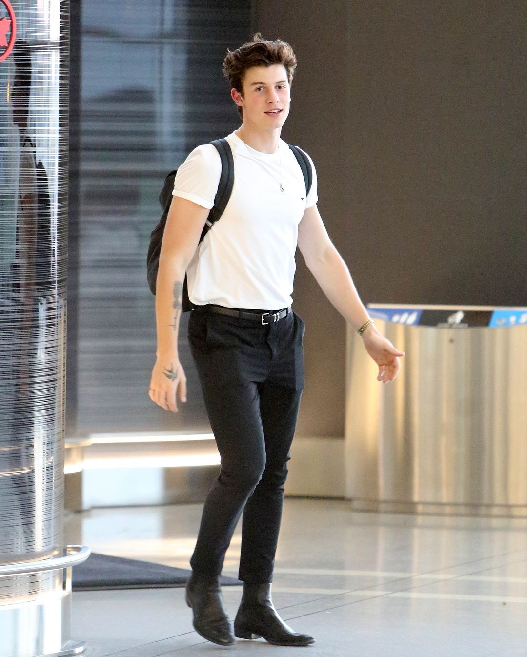 shawn mendes anh 4
