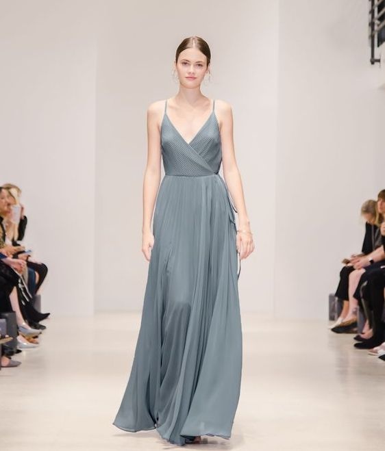 trang phuc du le cuoi anh 1