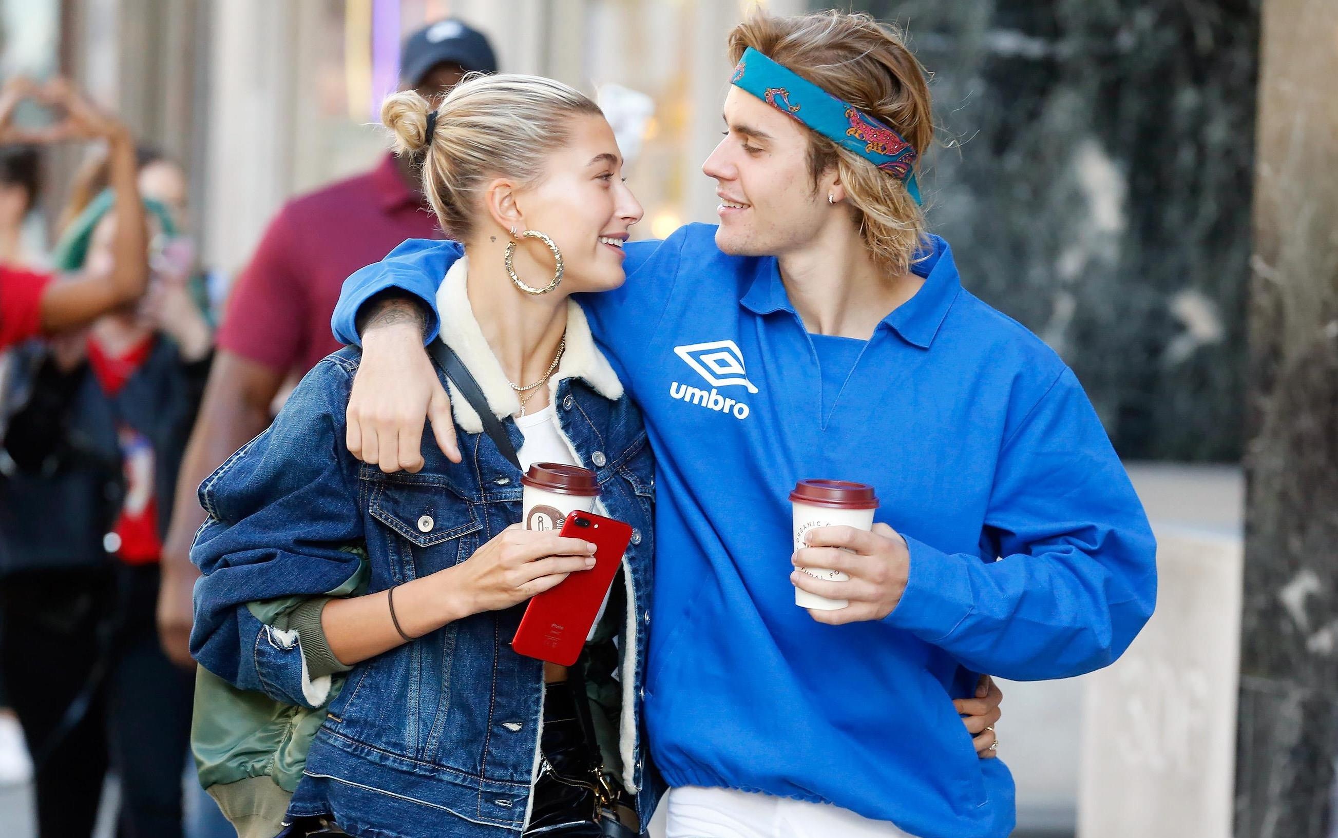 Neu duoc moi den dam cuoi Justin Bieber, ban nen mac gi? hinh anh