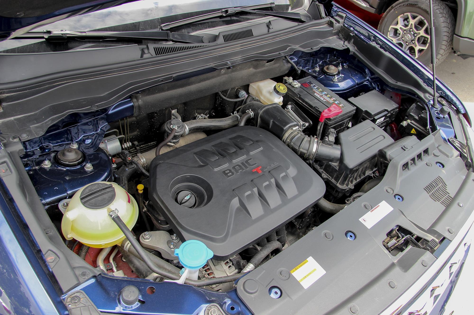 BAIC,  Q7,  xe Trung Quoc anh 9