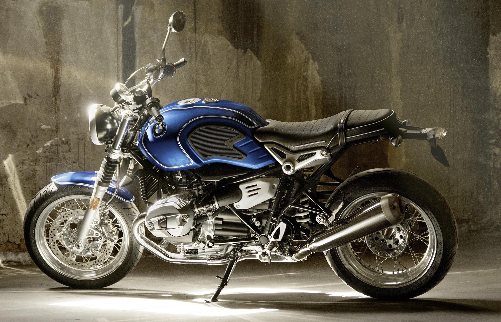 Ky niem 50 nam, BMW R Nine T co ban dac biet dam chat co dien hinh anh