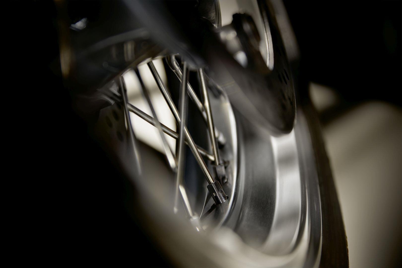 BMW Motorrad R Nine dac biet anh 6