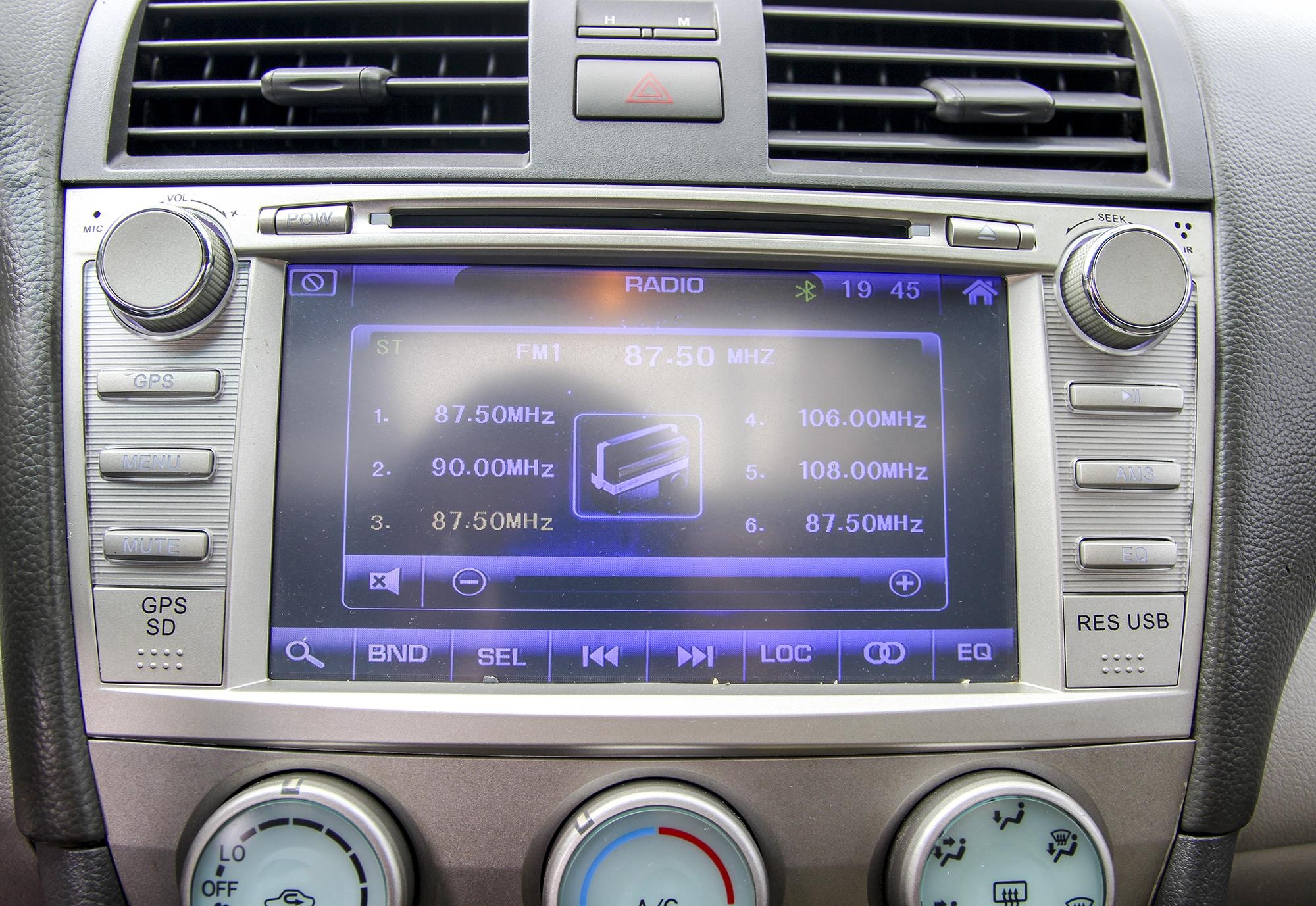 Toyota,  Camry,  xe cu,  thi truong anh 6