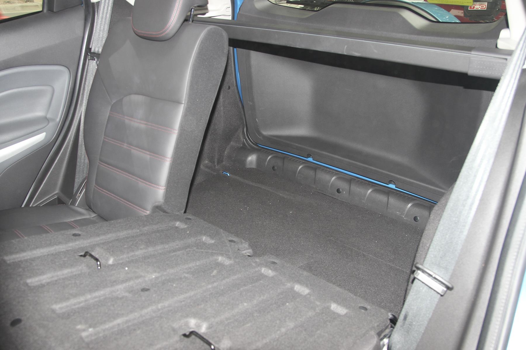 Ford,  EcoSport 2017,  thi truong,  xe cu anh 11