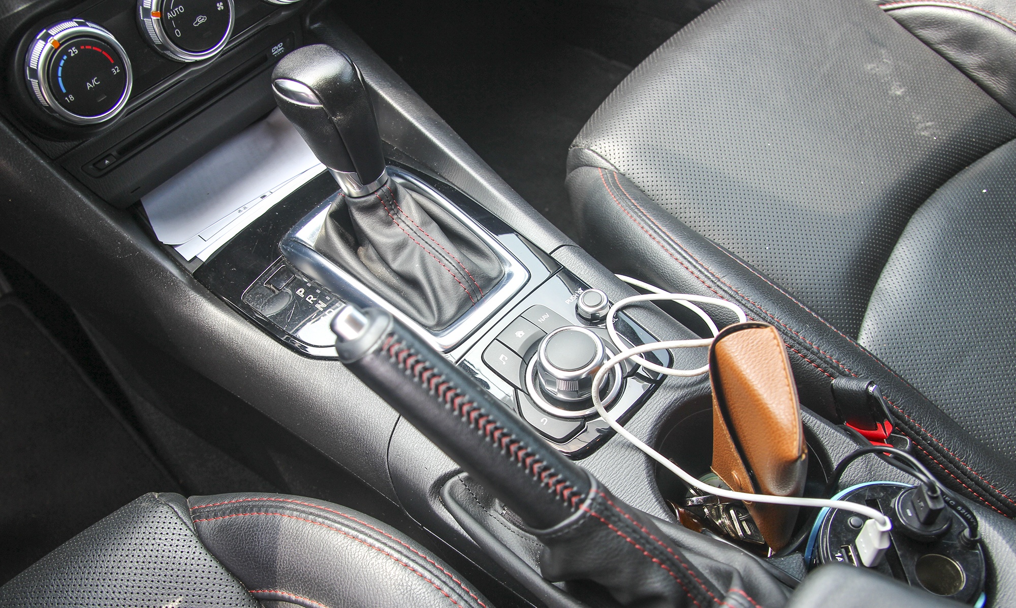 Mazda 3,  ngôn ngữ thiết kế Kodo,  xe cũ ảnh 3 Mazda 3,  ngon ngu thiet ke Kodo,  xe cu anh 3