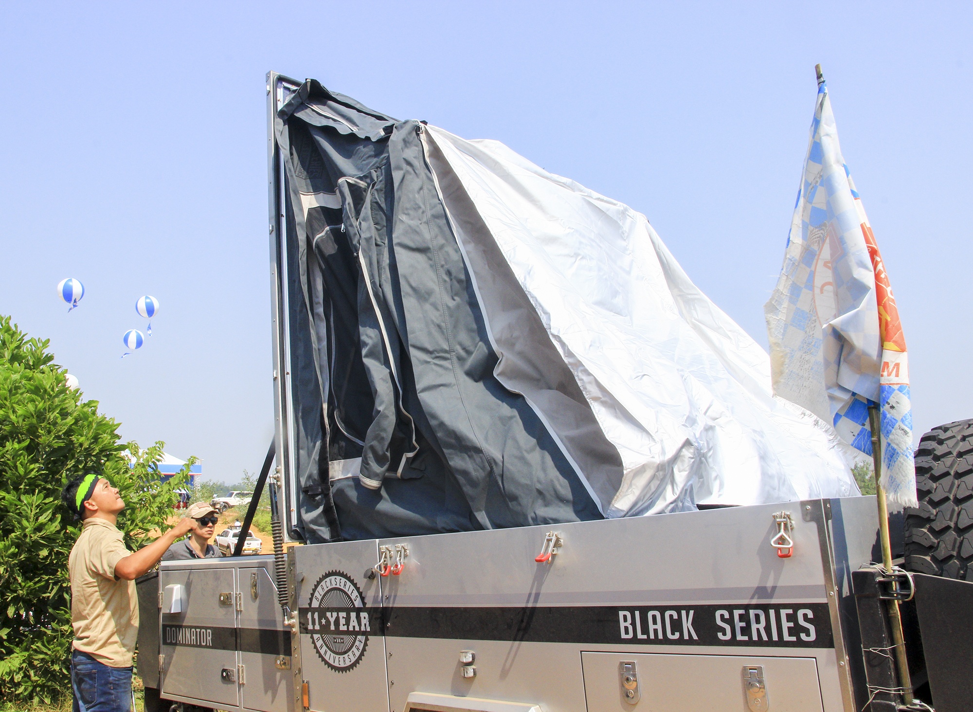 xe ban tai,  ro mooc,  cam trai,  nau nuong anh 9