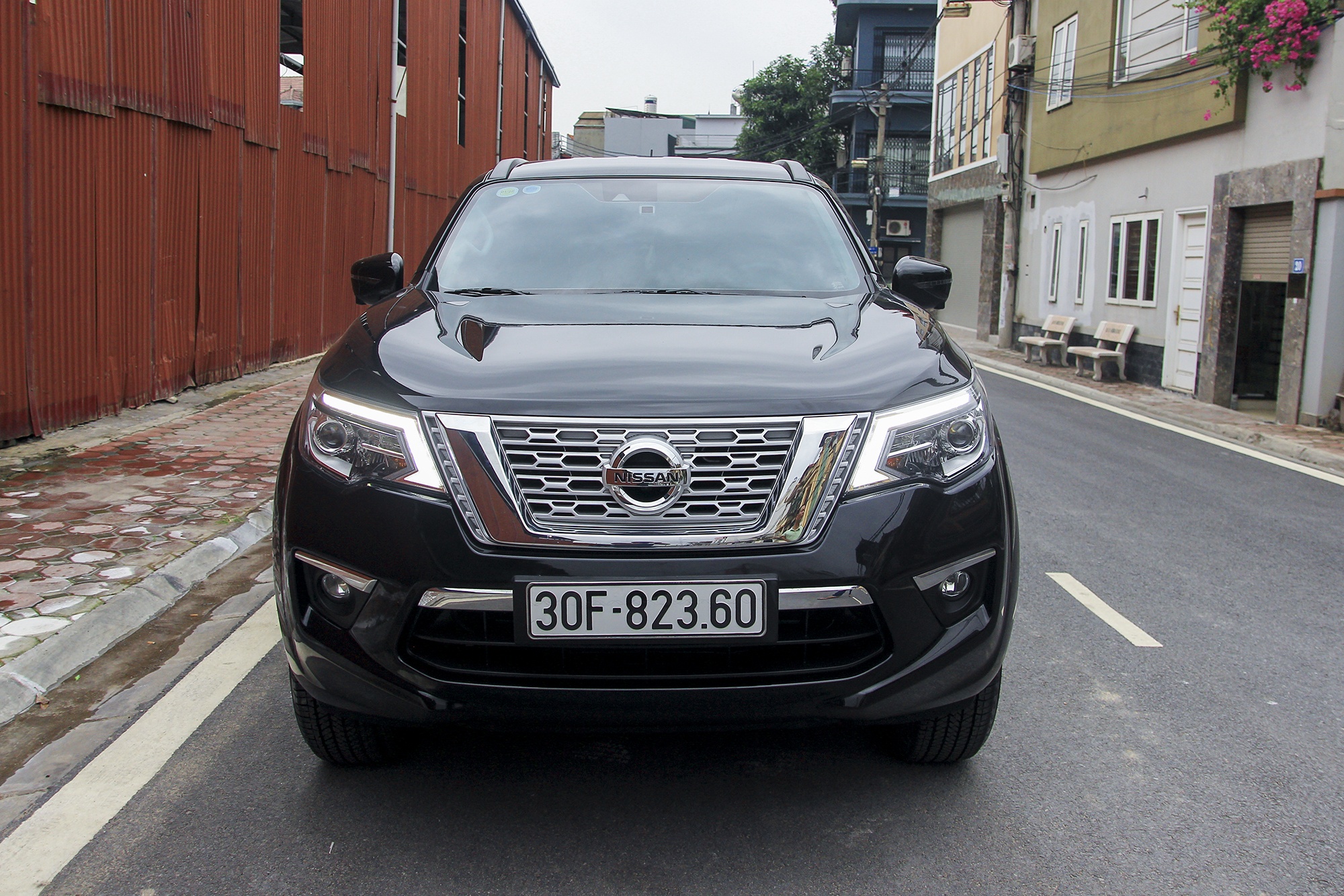 Nissan,  Terra,  xe 7 cho,  xe cu anh 2