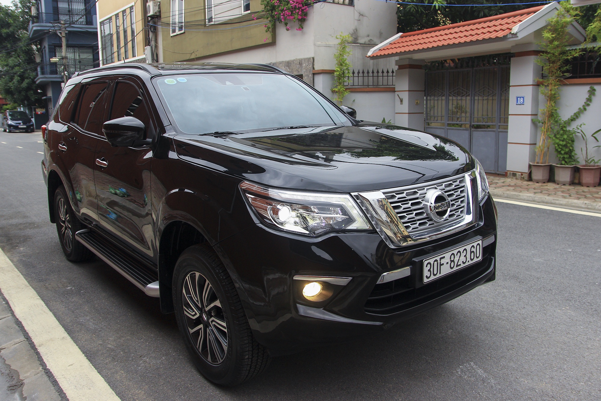 Nissan,  Terra,  xe 7 cho,  xe cu anh 1